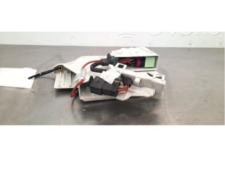 Pojistková skříňka 9270356 BMW 2 F45 2017