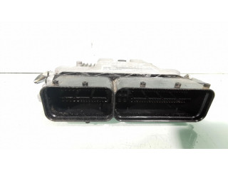 Блок управления двигателя 045906013R Skoda Fabia Mk2 (5J)