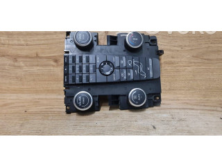 Блок управления климат-контролем 30782540   Volvo V50