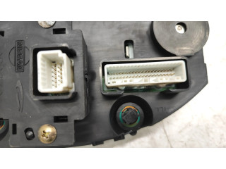 Přístrojová deska Nissan Almera N16 2003 BN761