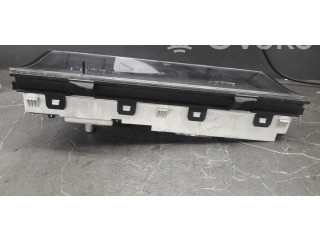 Панель приборов Renault Clio I