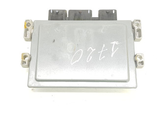 Блок управления двигателя 8201117953 Dacia Sandero