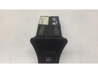 Дисплей 1560167770, 8222779902 Alfa Romeo 156