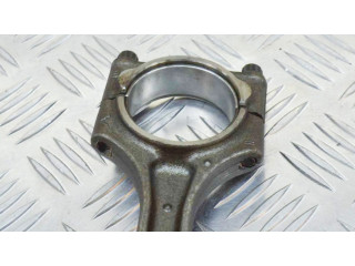 Píst 8631505, 31339777 Volvo V40 pro naftový motor 2.0 D 5204 T4