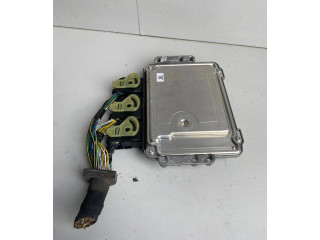 Блок управления двигателя 31211076, 4N5112A650BB   Volvo V50