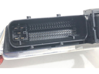 Řídící jednotka 038986019KD   Volkswagen PASSAT B5.5 2000