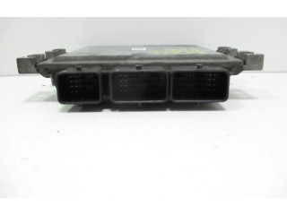 Блок управления двигателем Блок управления 8200565863   Nissan Tiida C11