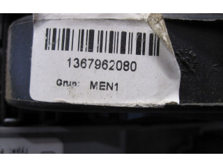 Блок предохранителей 01368890080 Citroen C5