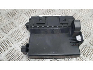 Блок управления 8865053430, 1778001575   Lexus IS III XE30