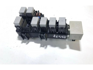 Блок предохранителей  86111ag001, 066500-5481   Subaru Forester SH    