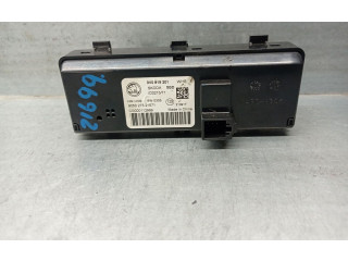 Дисплей    3V0919201, 905027321571   Skoda Superb B8 (3V)