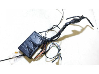 Блок управления Mitsubishi Carisma