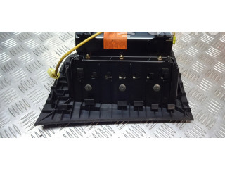 Подушка безопасности пассажира CB8057K7002 Mazda Premacy