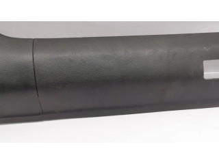 Отделка стойки (B) (верхняя)