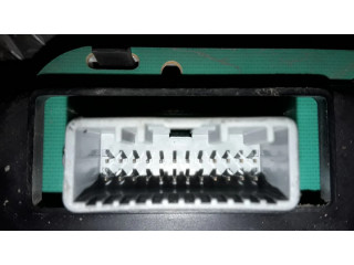 Панель приборов 216774992, 8200752820F   Dacia Logan I       