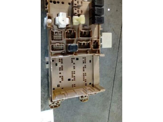 Pojistková skříňka Řídící jednotka BSM 8264113040 Toyota Corolla E120 E130 2003