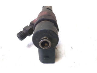 Vstřikovač 0445110158   Audi A8 S8 D3 4E    ASE 