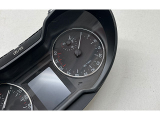 Панель приборов 5E0920751B, 2552015   Skoda Octavia Mk3 (5E)       