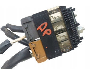 Pojistková skříňka Suzuki Swift II 2011