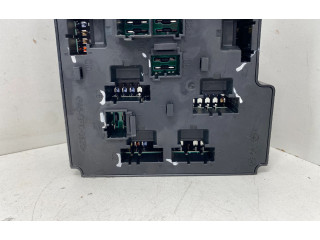 Блок предохранителей 32212298 Volvo XC90