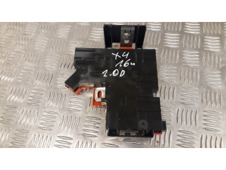 12 V гнездо (сзади)