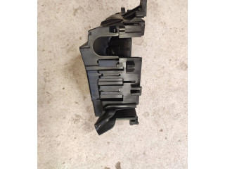 Блок предохранителей 31398000 Volvo S60