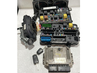 Řídící jednotka 0281013593, 0281013593 Opel Zafira B 2008