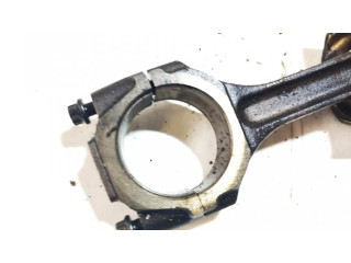 Píst Hyundai Elantra pro naftový motor 2.0