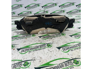 Панель приборов    Dacia Logan I       