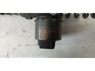 Форсунка 03G130073G Volkswagen Touran I