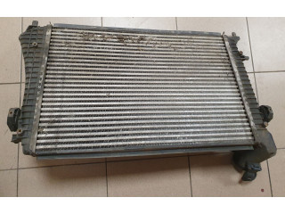 Интеркулер 8ML376746151 Volkswagen Caddy