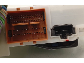 Блок предохранителей 7G9T14C256FA, 30765624AE Volvo V70