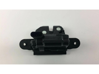 Замок задней крышки