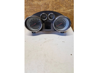 Přístrojová deska Opel Zafira C 2012 13374913, 04913311273039