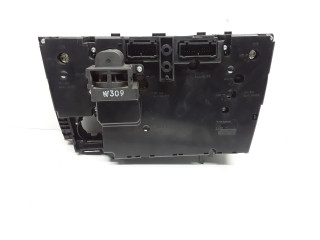 Блок управления климат-контролем    Volvo S80