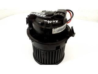 Вентилятор печки T1013140A Peugeot 2008 I