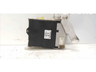 Pojistková skříňka 8922147110 Toyota Prius (XW30) 2011