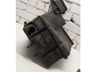 Pojistková skříňka 7H0129601J, 7H0129601M Volkswagen Transporter - Caravelle T5 2005