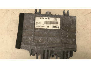 Řídící jednotka 030906027K, 0261203914   Volkswagen Polo III 6N 6N2 6NF 1997