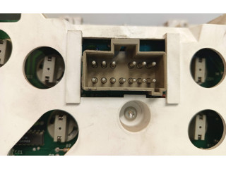 Přístrojová deska Chrysler Voyager 04685629