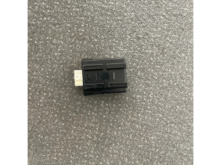 Блок управления 675DZA, X1T85471M Mazda 3 II