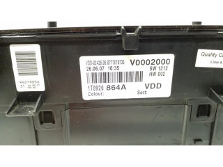Přístrojová deska Volkswagen Touran I 2008 1T0920864A