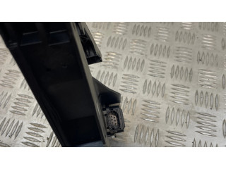 Педаль акселератора