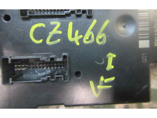 Pojistková skříňka Řídící jednotka BSM A2129000004, A2129003702 Mercedes-Benz CLK A209 C209 2009