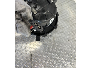 Вентилятор печки Audi Q5 SQ5