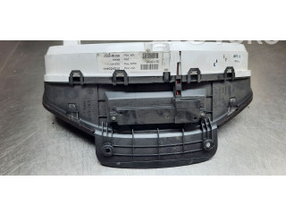 Панель приборов    Volvo V70       