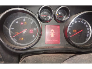 Přístrojová deska Opel Zafira C 2011 13374893, 13374893