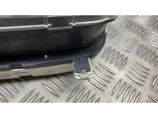 Панель приборов MR308409, 0P0231 Mitsubishi Carisma