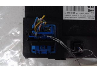 Блок управления двигателя 9811039380 Citroen C3 Aircross