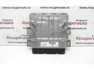 Řídící jednotka 237106957R Renault Captur 2016